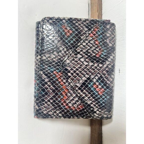 AIMEE KESTENBERG Carryall Metallic Snakeskin Wallet - Picture 2 of 8